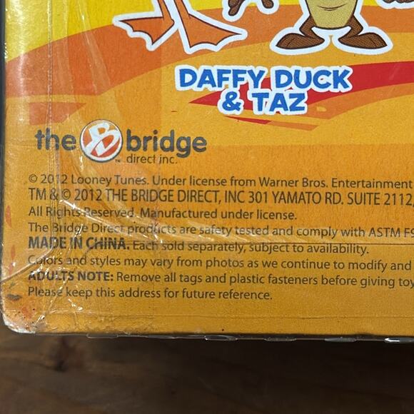 The Looney Tunes Show Daffy Duck & Marvin The Martian sealed figure cartoons NIB - Picture 6 of 7